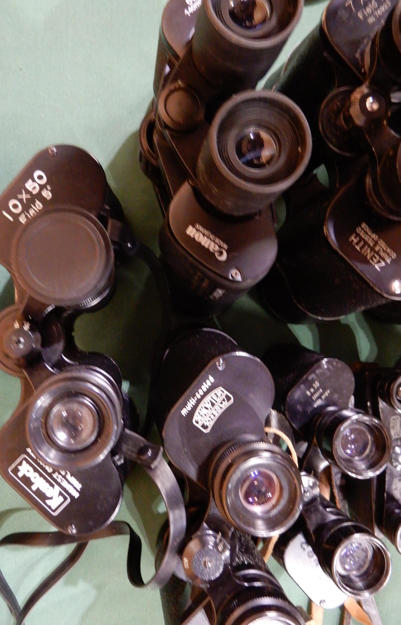 Carl Zeiss Jenna a lot comprising various Carl Zeiss binoculars together examples from Canon, - Image 8 of 8