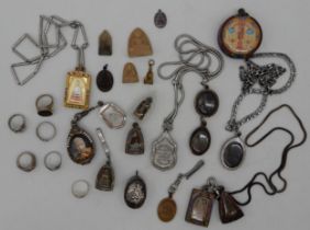 A lot of various Thai Buddhist amulets etc Condition Report:Available upon request
