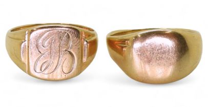 Two 9ct gold signet rings, monogrammed P1/2, and af example Q1/2, weight together 10.4gms