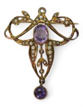 A 9ct gold pearl and amethyst Edwardian brooch, length 4cm, weight 3.4gms Condition Report:Available