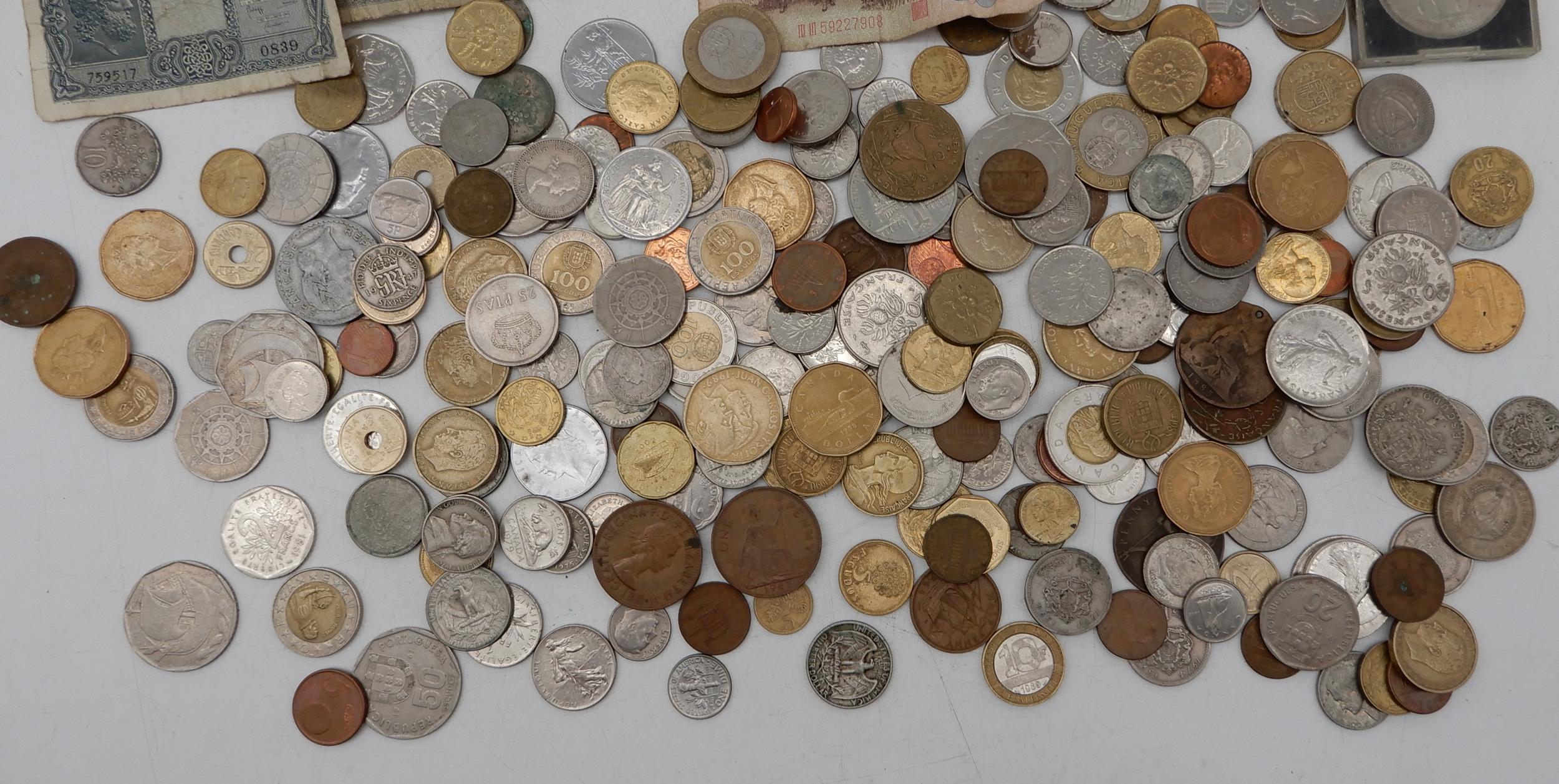 A lot comprising worldwide coins and banknotes Condition Report:Available upon request - Image 3 of 3