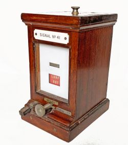 GWR wood cased Lamp Repeater in excellent and complete ex box condition. Ivorine plate shows