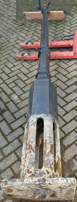 Midland Railway cast iron Lamp Post complete with ladder bars. Cleary marked Midland Railway Company