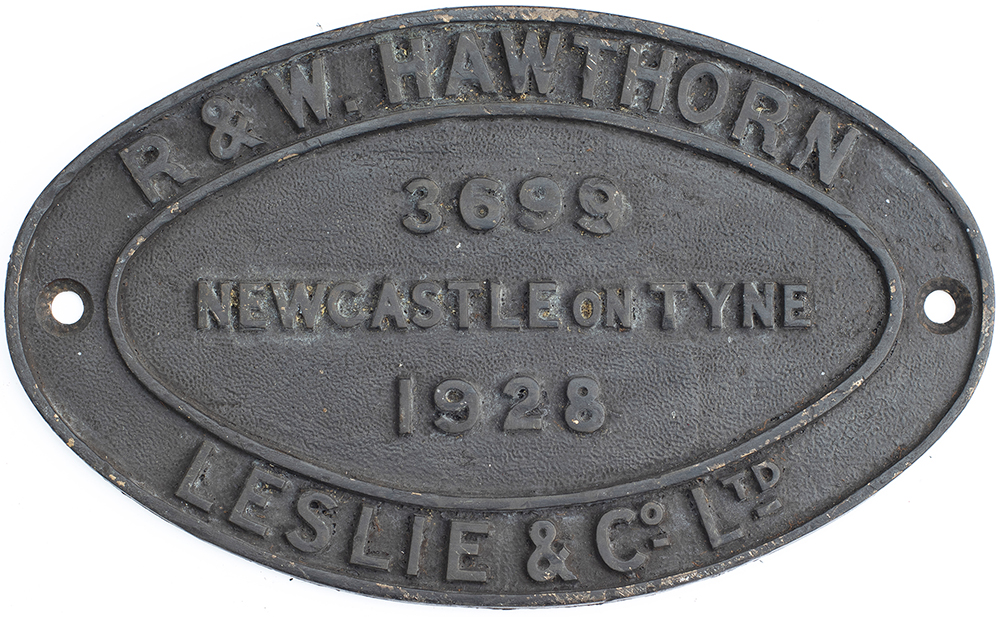Worksplate R & W HAWTHORN LESLIE & CO LTD ENGINEERS NEWCASTLE ON TYNE ENGLAND 3699 1928. Ex LNER