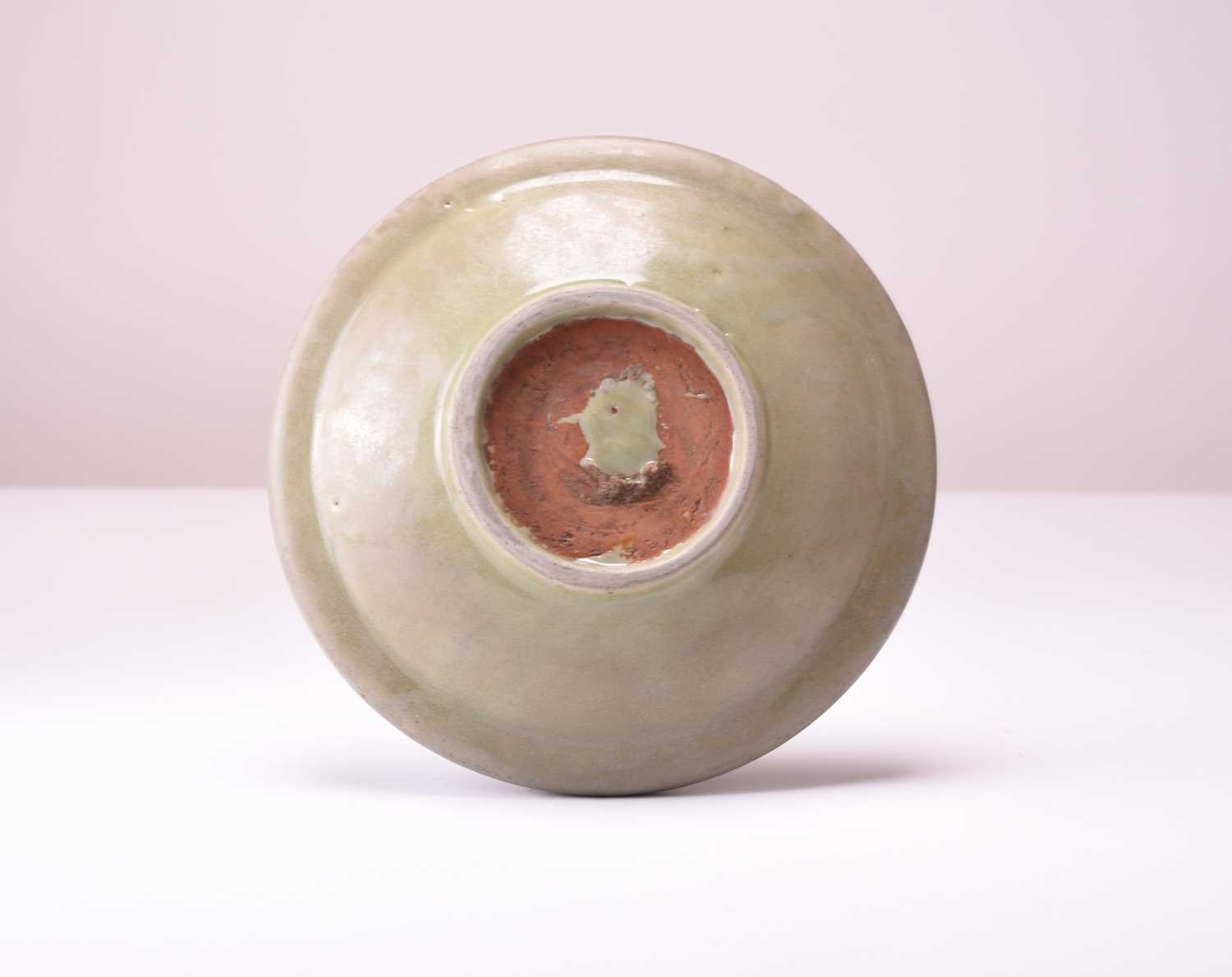A Chinese Longquan celadon dish, Ming Dynasty - Image 3 of 5