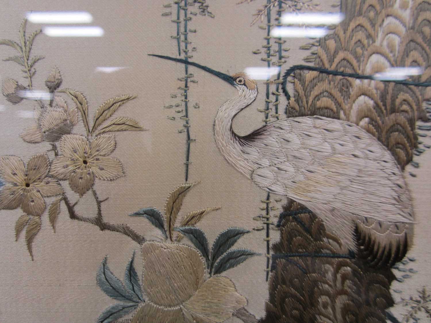 A Chinese embroidered silk panel, Qing Dynasty - Image 4 of 5