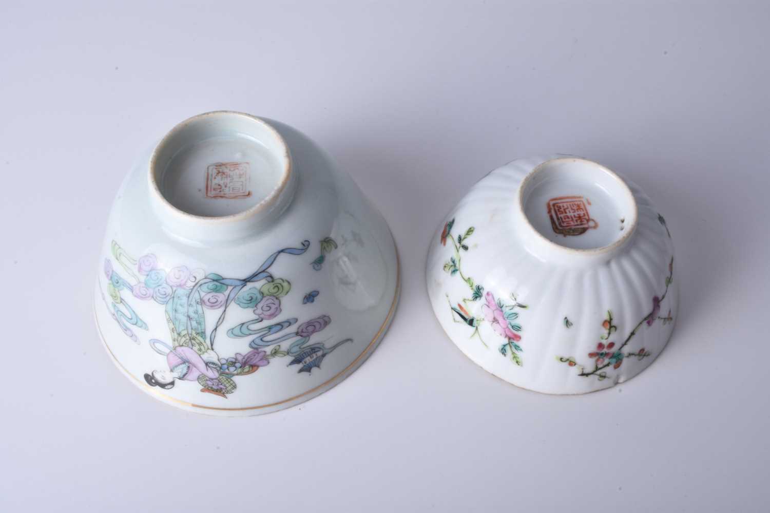 Two Chinese famille rose bowls, 19th/20th century - Image 3 of 3