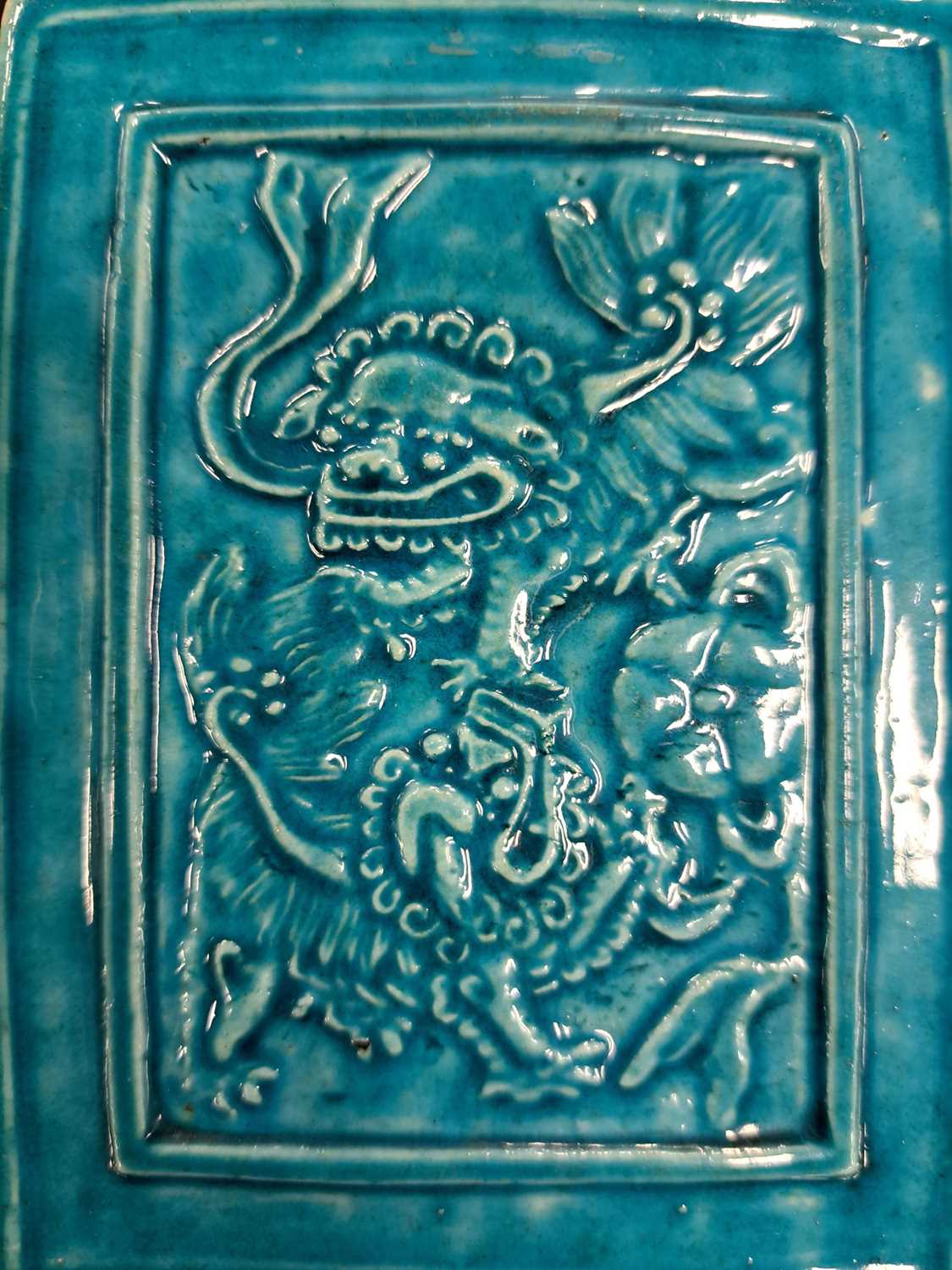 A Chinese Fahua turquoise glazed tea caddy, probably Qianlong - Image 4 of 6