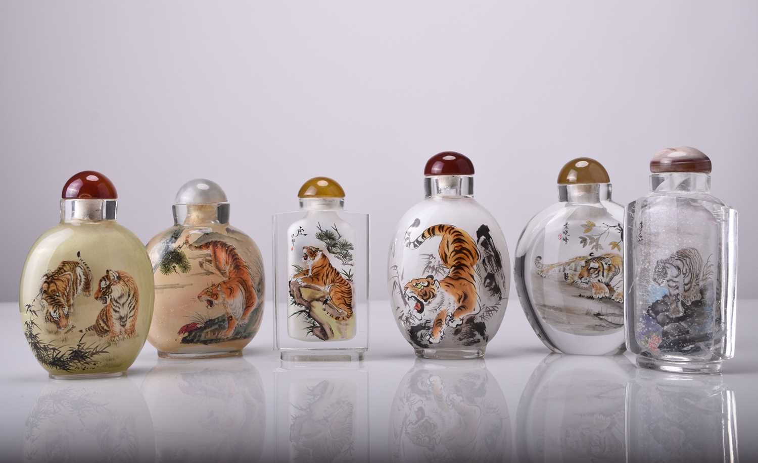 A group of six Chinese internally painted glass snuff bottles, 20th century - Image 2 of 15