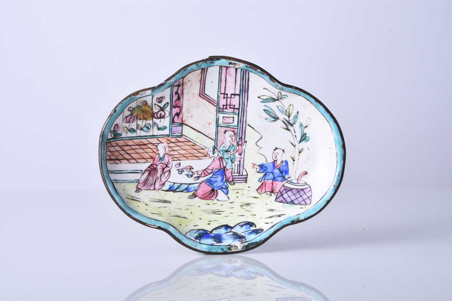 A group of Chinese enamel dishes, 18th century and later - Image 3 of 6