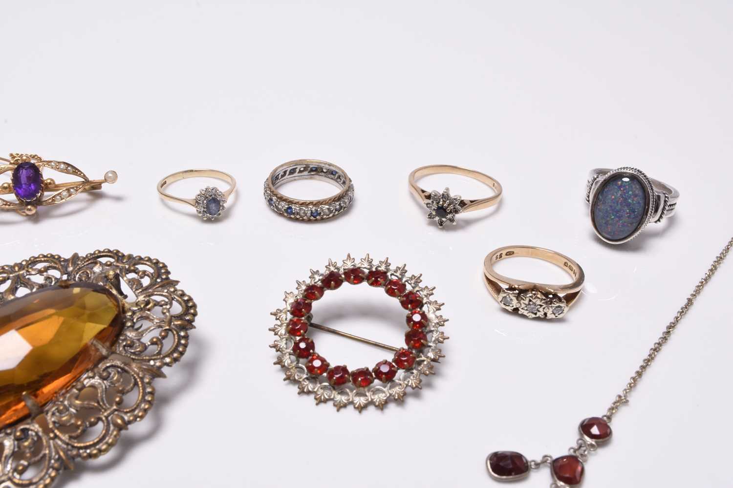 A small collection of jewellery - Image 3 of 4