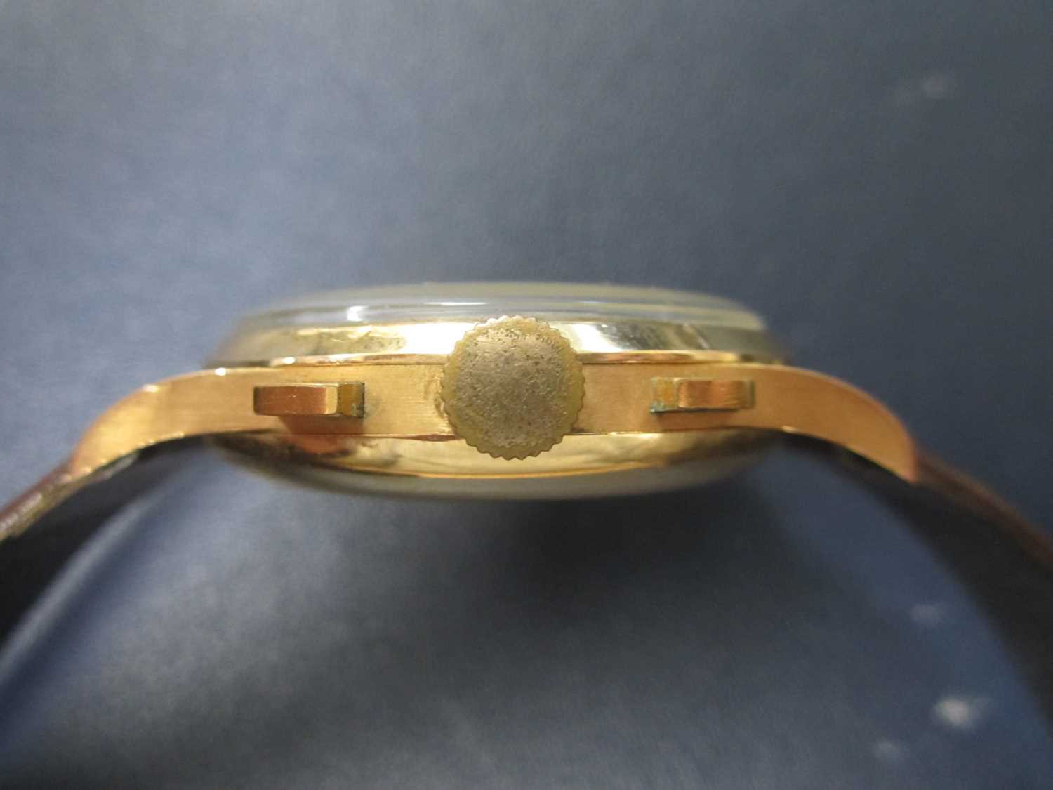 Javil: A gentleman's 18ct gold chronograph wristwatch - Bild 5 aus 6