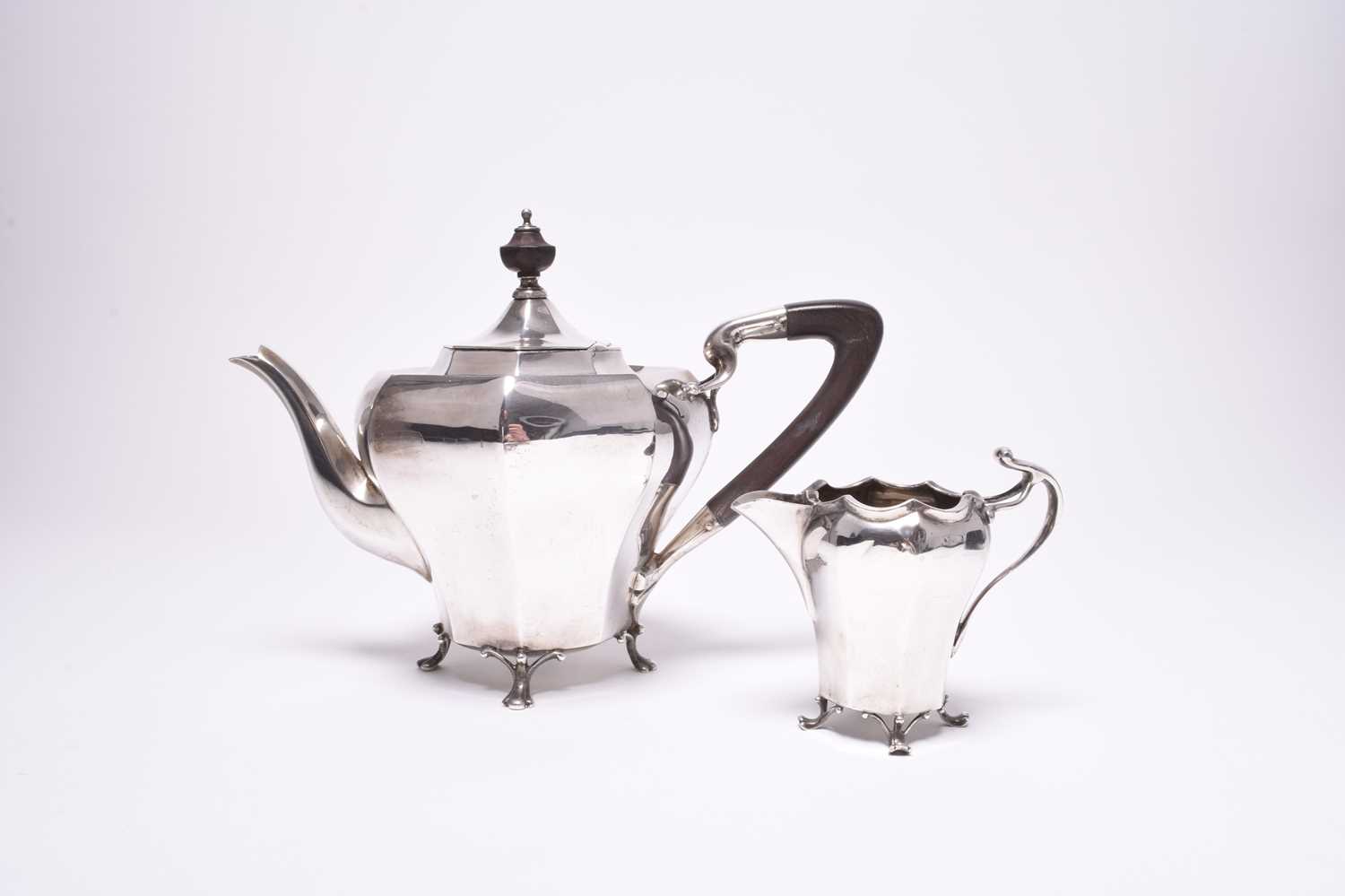 A silver teapot and cream jug and a cased set of six coffee spoons - Image 3 of 3