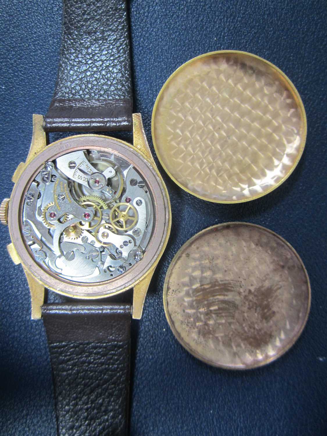 Javil: A gentleman's 18ct gold chronograph wristwatch - Bild 3 aus 6