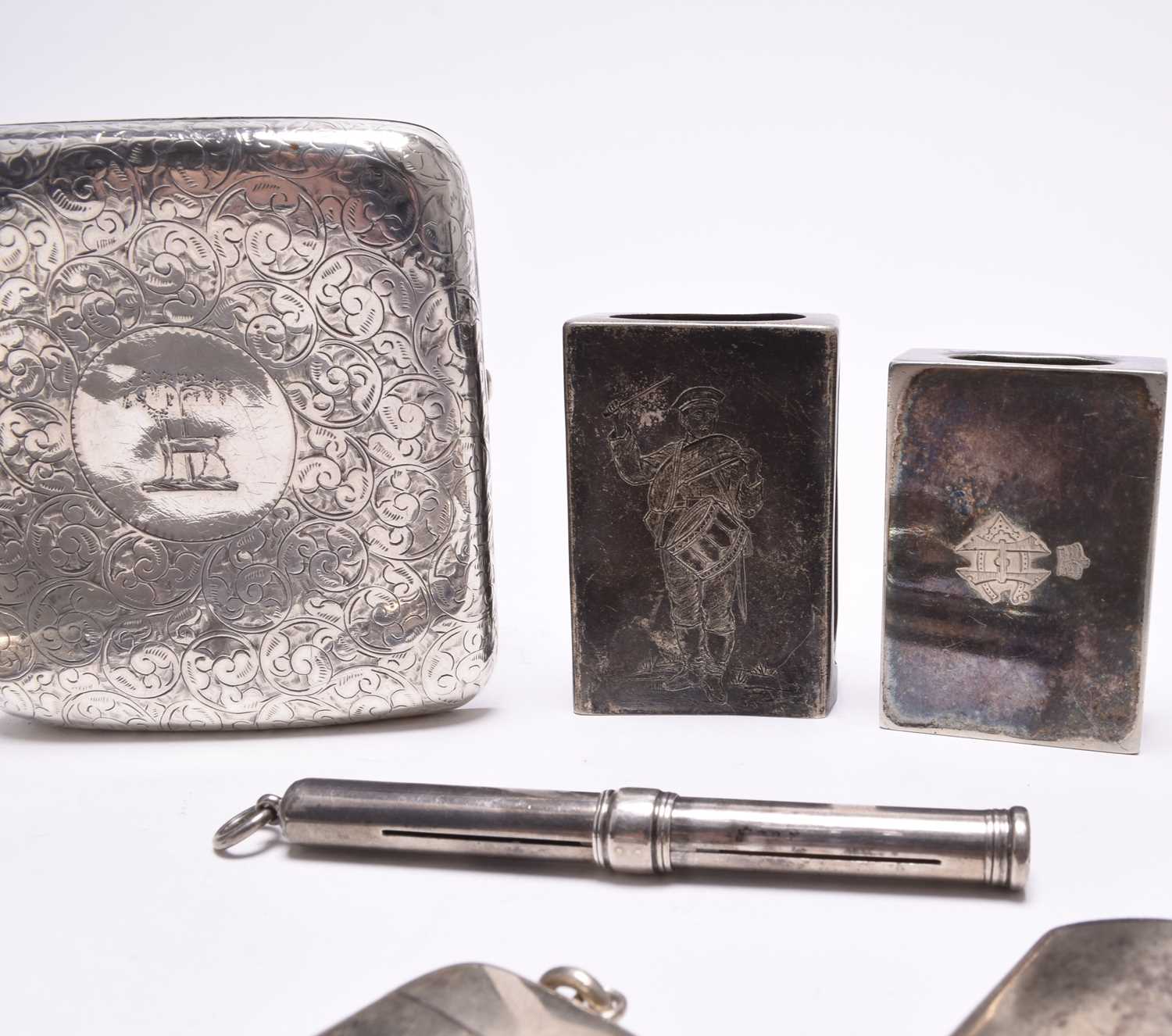 A small collection of silver and plate - Image 2 of 3