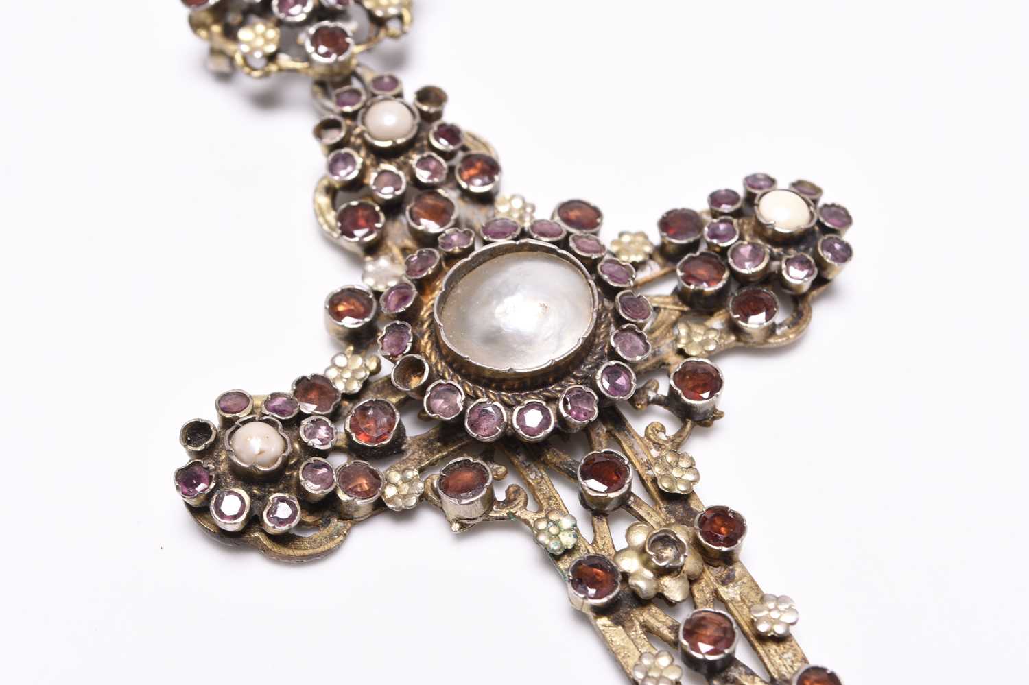 An Austro Hungarian blister pearl and garnet crucifix pendant - Image 2 of 2