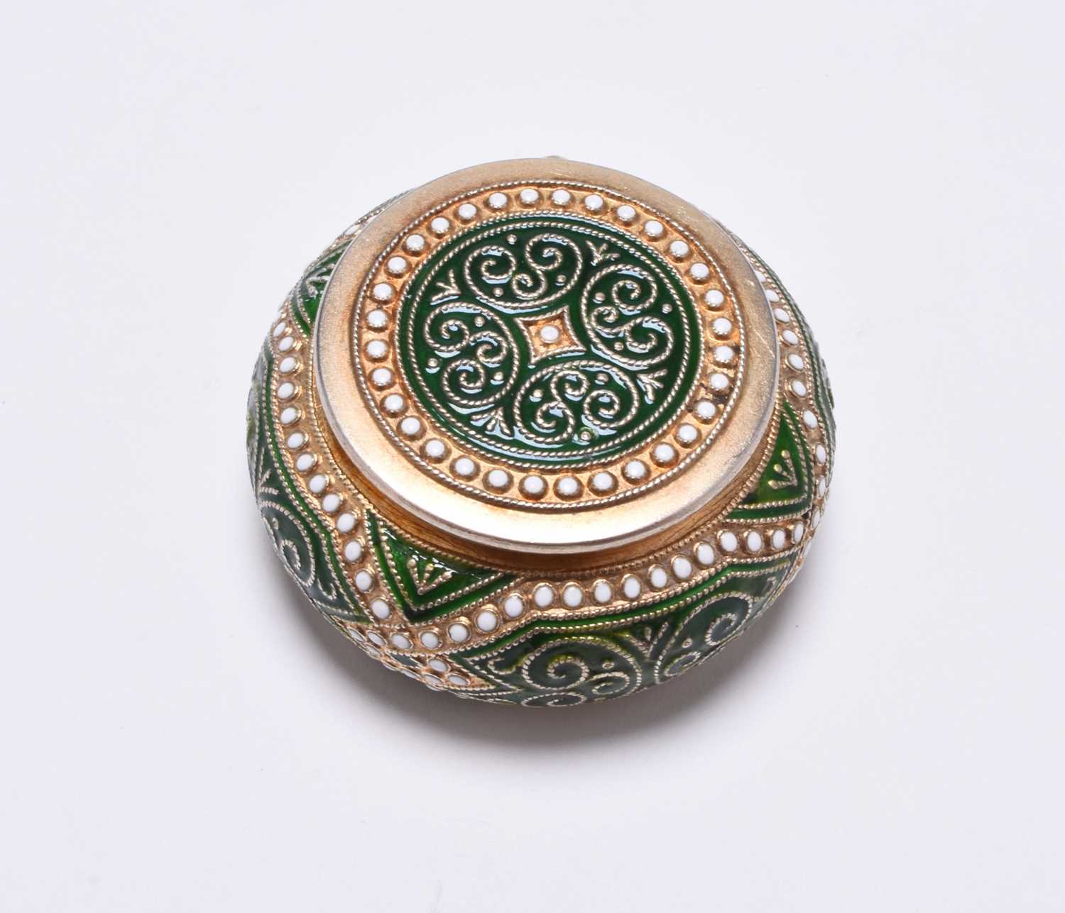 A Norwegian silver gilt and enamel pill box by Marius Hammer - Bild 3 aus 15