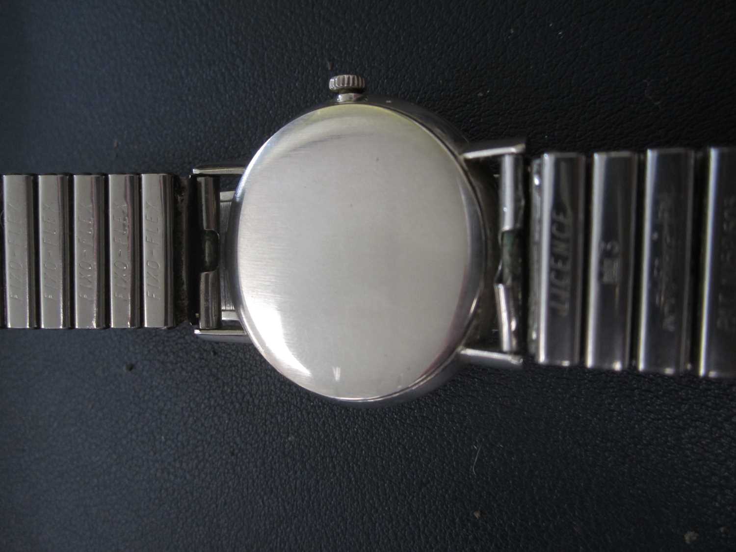 Omega: A gentleman's stainless steel Geneve wristwatch - Image 3 of 5