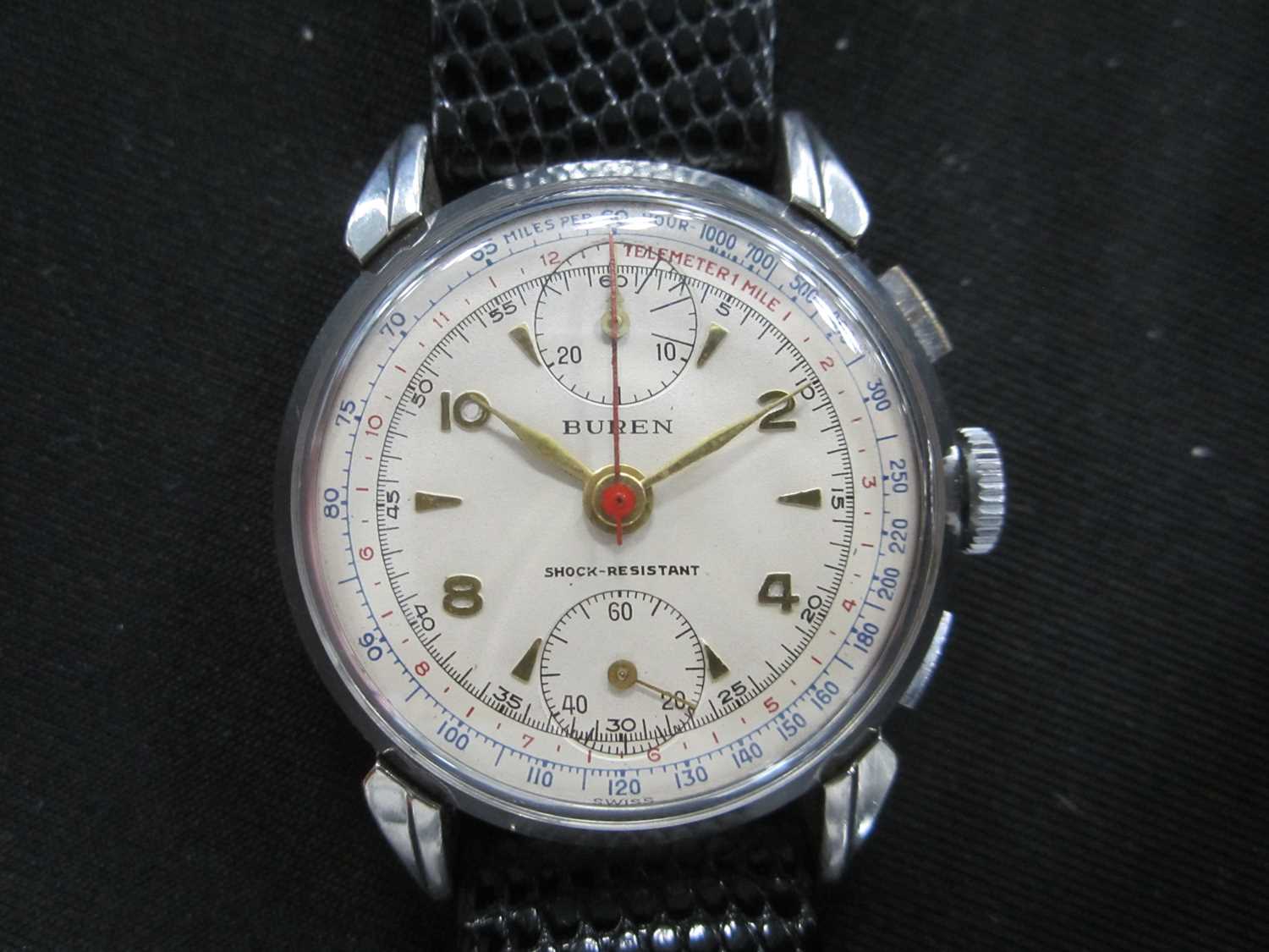 Buren: A gentleman's stainless steel chronograph wristwatch - Image 4 of 5