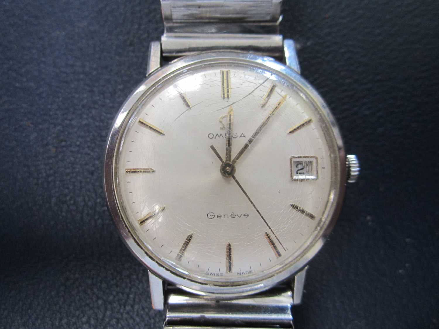 Omega: A gentleman's stainless steel Geneve wristwatch - Image 2 of 5