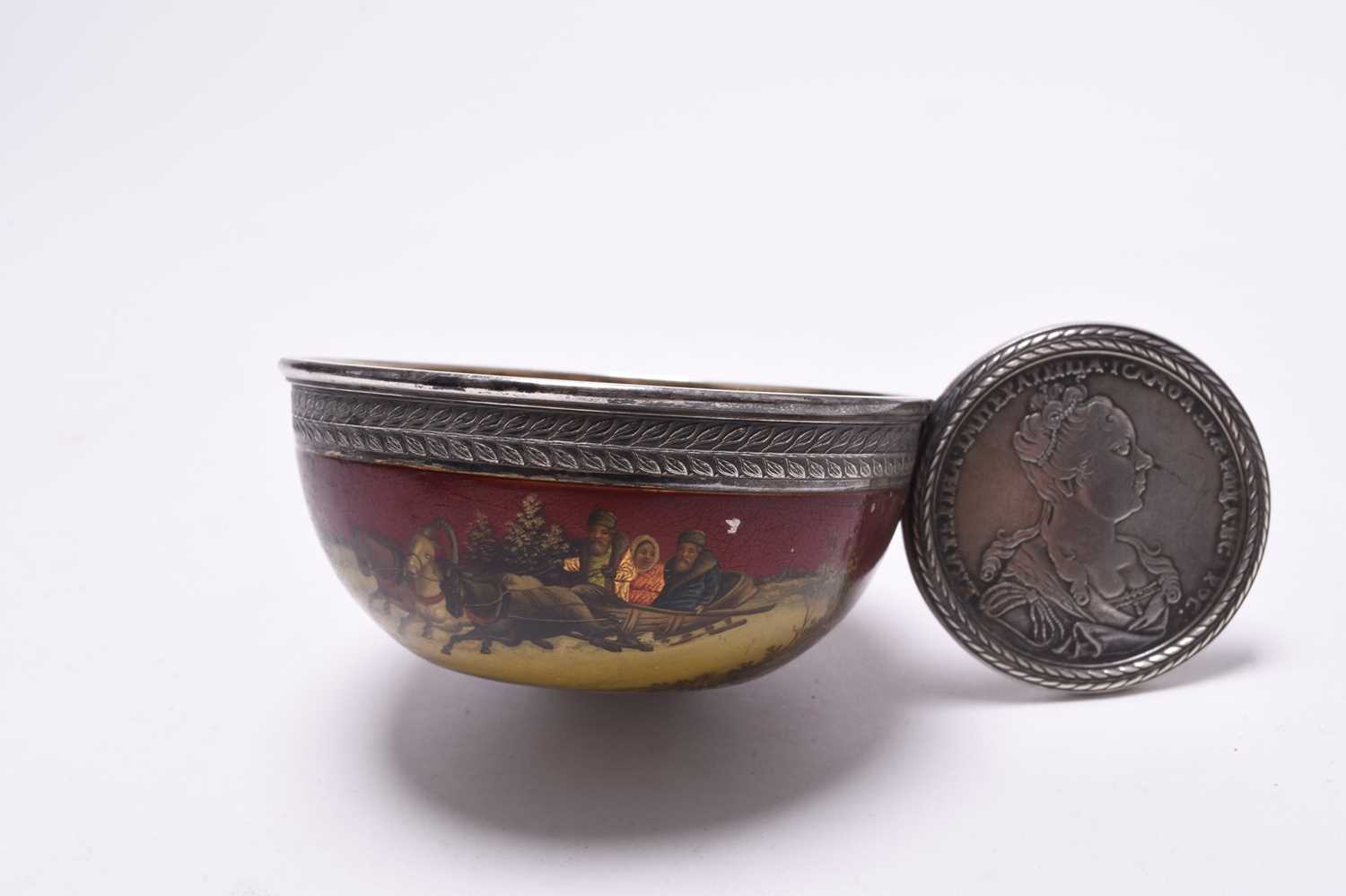 A Russian silver and enamel bowl - Image 2 of 13