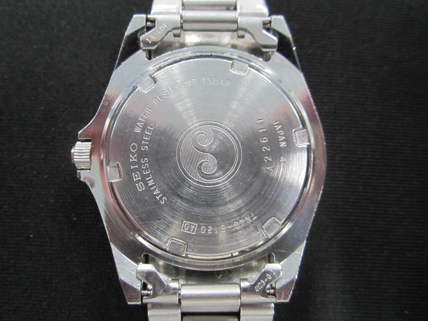 Seiko: A gentleman's stainless steel SQ diver's watch - Bild 4 aus 6