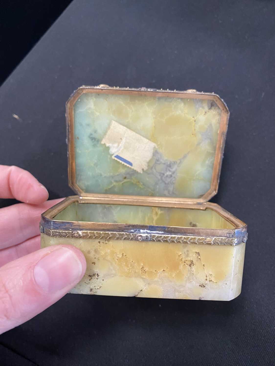 A 19th century yellow and white metal mounted onyx box - Image 7 of 15
