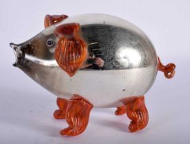 AN UNUSUAL MURANO SILVER RESIST GLASS FIGURE OF A PIG. 14 cm x 8 cm.