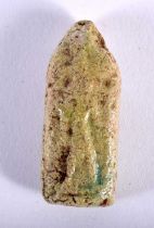 AN EARLY EGYPTIAN FAIENCE GLAZED AMULET. 4.7 grams. 3.5 cm x 1.5 cm.