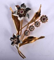 A Large 1950s Style Flower Brooch. 11.5cm x 8.5cm, weight 39.7g