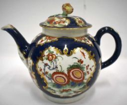 18th century Worcester teapot and cover painted in kakiemon style with two panels one with a bird,