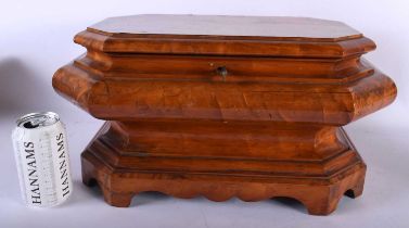 A FINE EARLY VICTORIAN SATINWOOD SEWING CASKET of octagonal form, with fitted mother of pearl