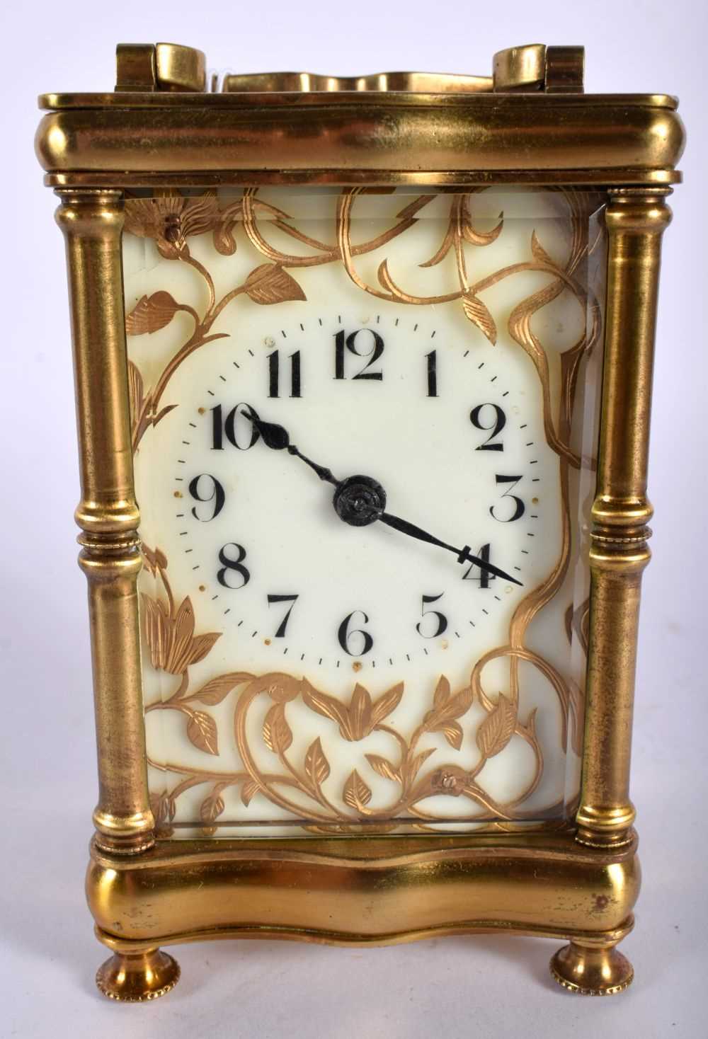 A CASED ANTIQUE BRASS CARRIAGE CLOCK. 14.5 cm high inc handle. - Image 2 of 7