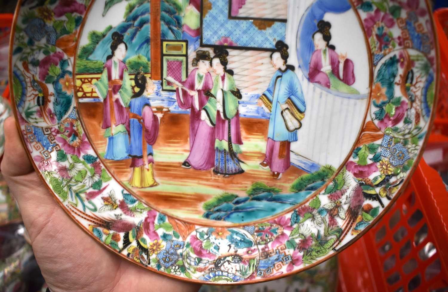 A COLLECTION OF 19TH CENTURY CANTON FAMILLE ROSE WARES Qing, painted with figures, including teapots - Image 50 of 101