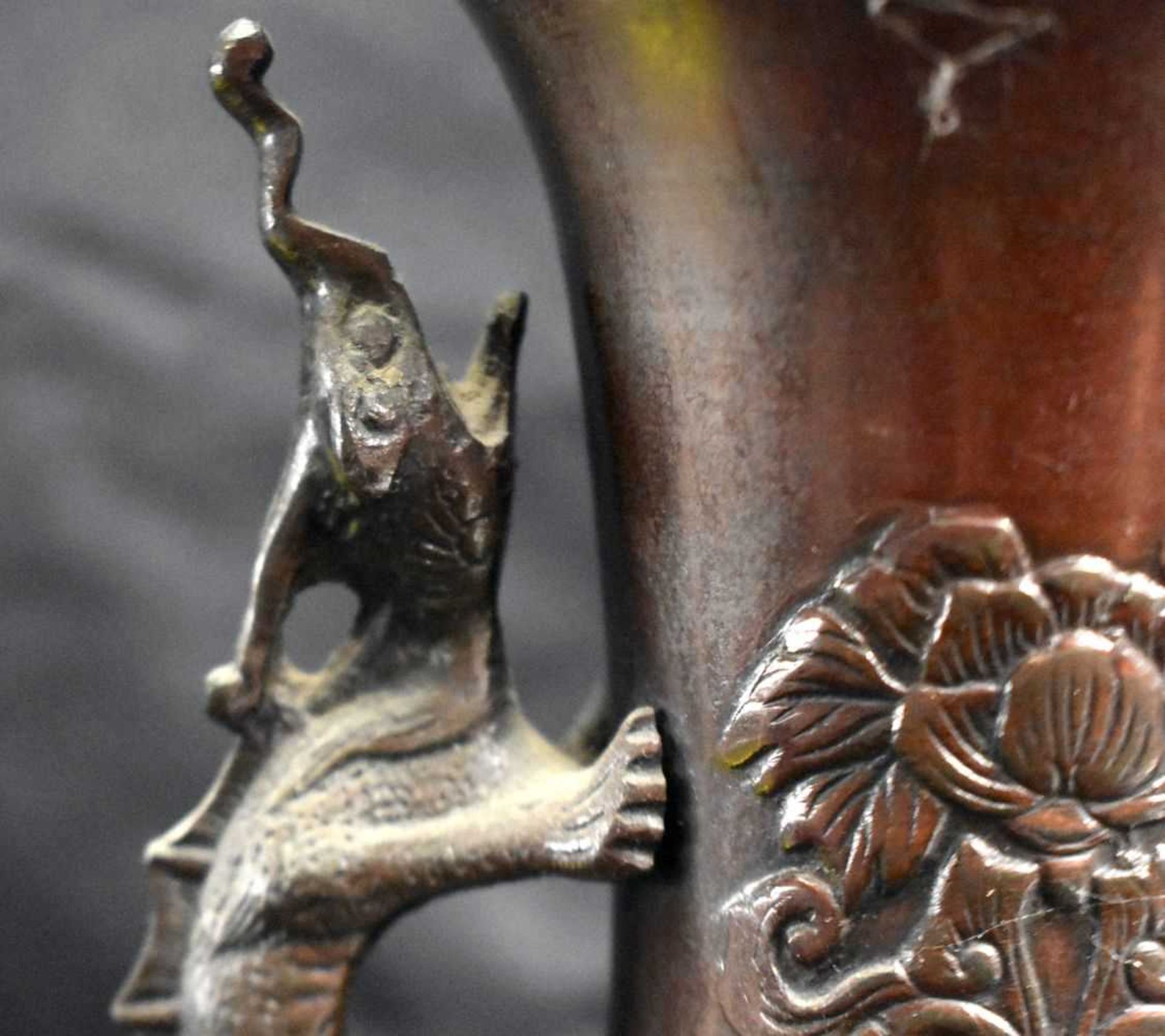 A LARGE PAIR OF 19TH CENTURY JAPANESE MEIJI PERIOD BRONZE VASES decorated with birds and foliage. 35 - Image 3 of 8