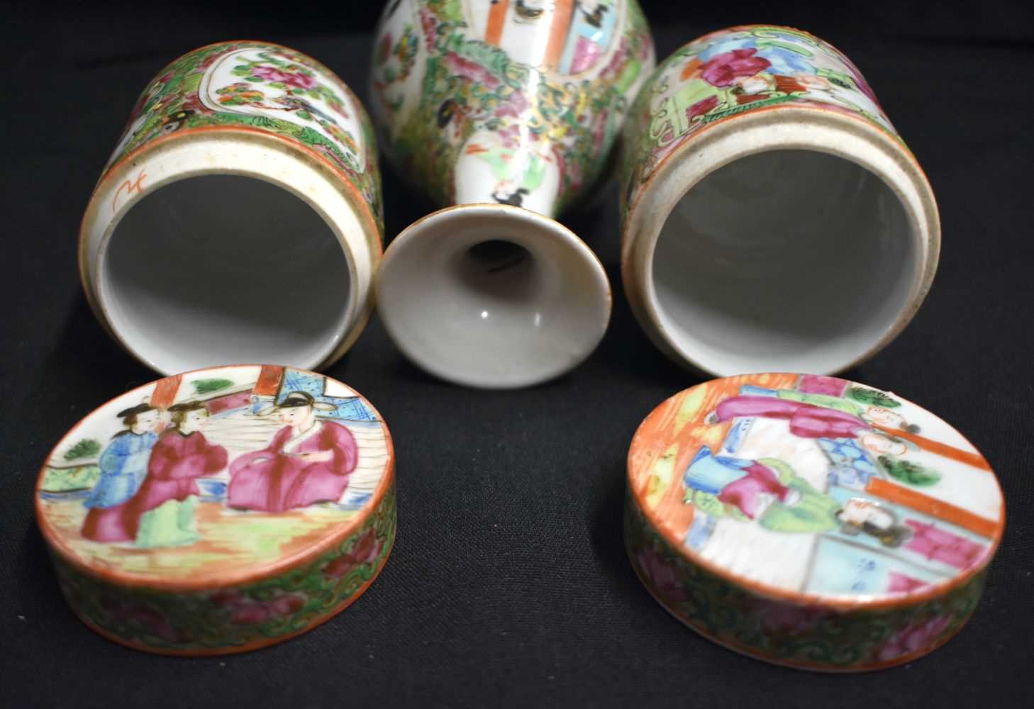 A COLLECTION OF 19TH CENTURY CANTON FAMILLE ROSE WARES Qing, painted with figures, including teapots - Image 11 of 101