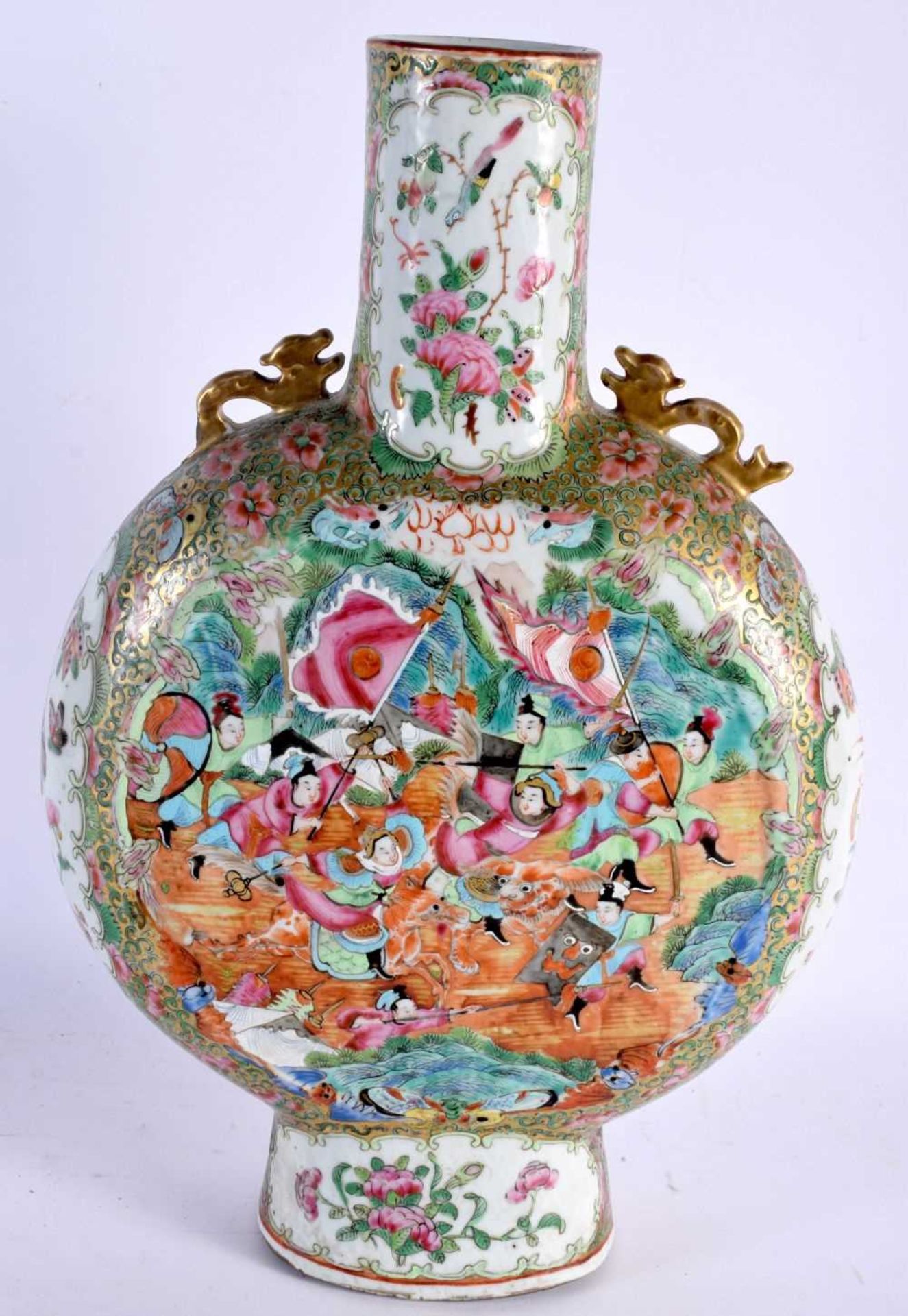 AN UNUSUAL LARGE 19TH CENTURY CHINESE TWIN HANDLED CANTON FAMILLE ROSE MOON FLASK painted with - Image 6 of 17