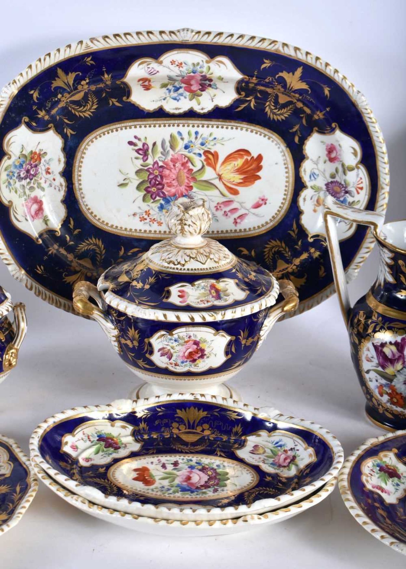 ASSORTED EARLY 19TH CENTURY DERBY WARES including a jug, dessert plates etc. Largest 30 cm wide. ( - Image 3 of 7