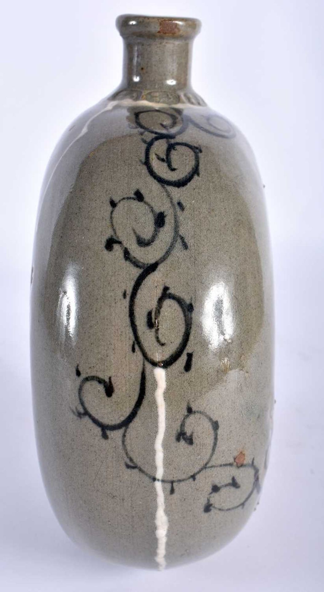 A RARE 19TH CENTURY KOREAN CELADON DOUGHNUT FORM VASE painted with sparse black and white - Image 4 of 6