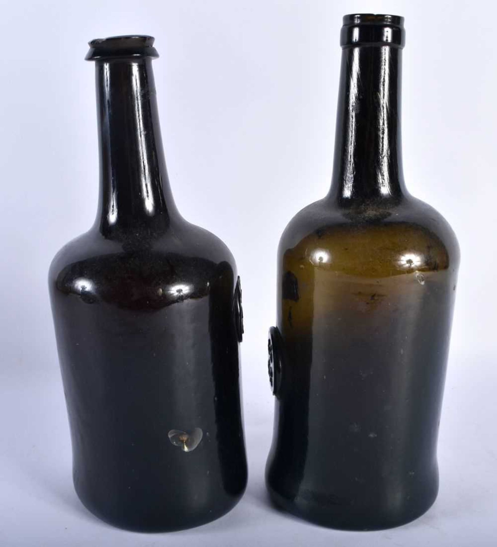 TWO 18TH CENTURY GREEN GLASS WINE BOTTLES bearing owners seal marks to the front. Largest 27 cm - Image 2 of 5