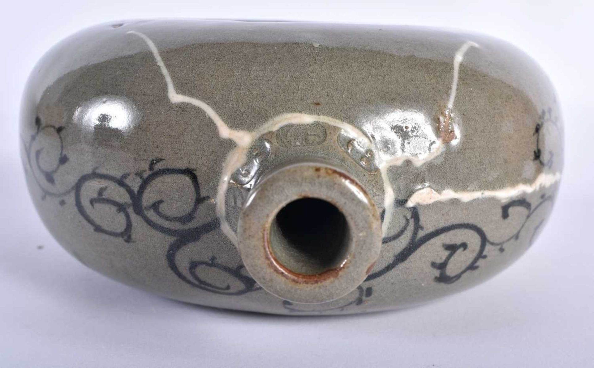 A RARE 19TH CENTURY KOREAN CELADON DOUGHNUT FORM VASE painted with sparse black and white - Image 5 of 6