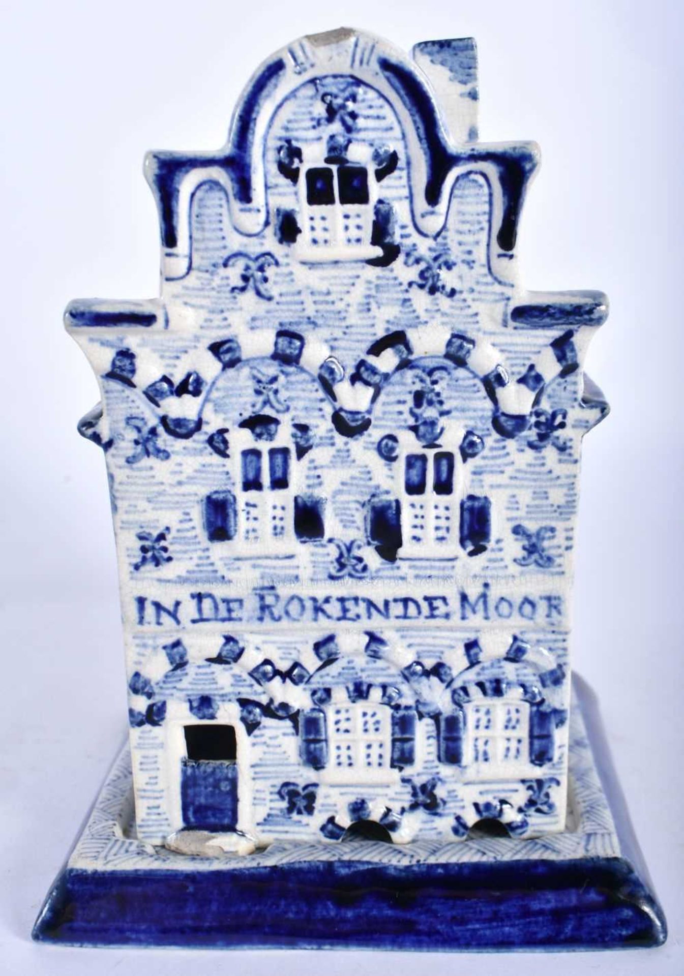 ASSORTED DUTCH DELFT BLUE AND WHITE POTTERY. Largest 19 cm high. (4) - Image 6 of 12