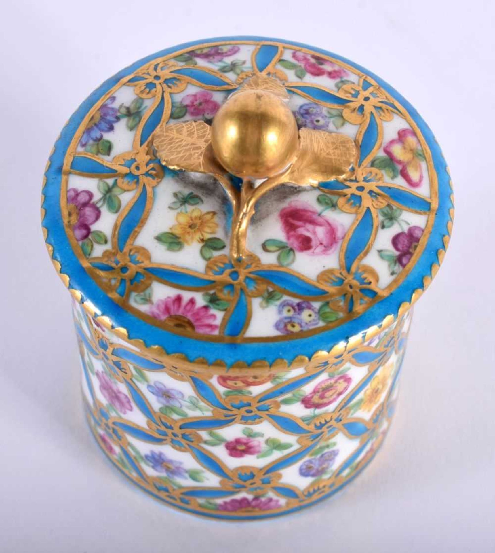 Sevres toilet pot and cover painted with single roses surrounded by blue and gilt ribbon, blue L’s - Image 2 of 4