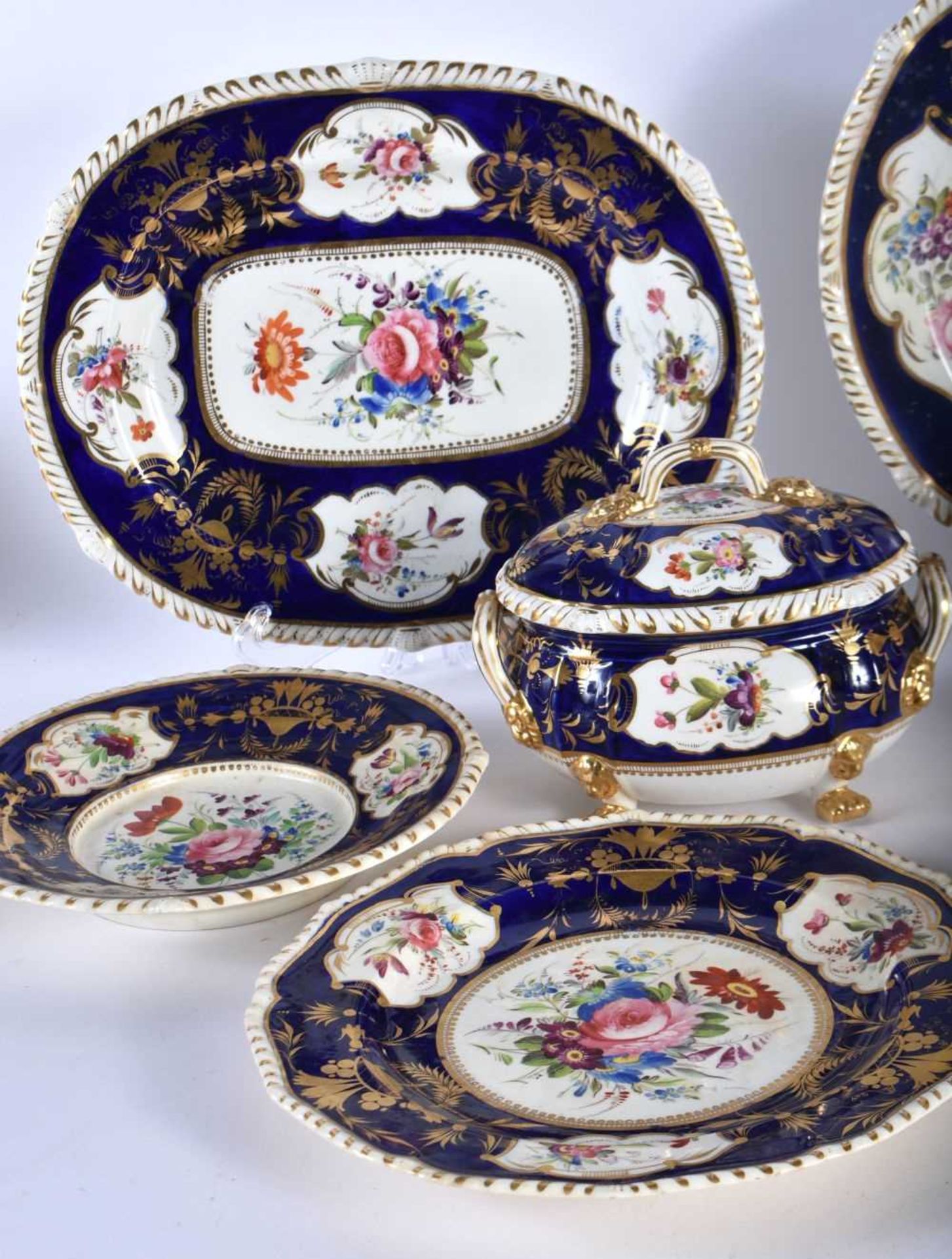ASSORTED EARLY 19TH CENTURY DERBY WARES including a jug, dessert plates etc. Largest 30 cm wide. ( - Image 2 of 7