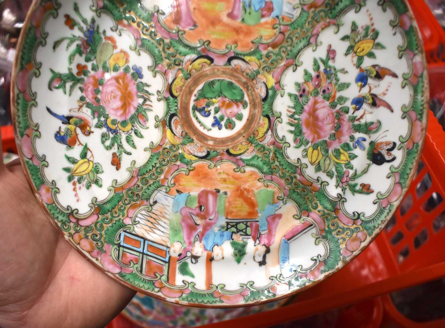 A COLLECTION OF 19TH CENTURY CANTON FAMILLE ROSE WARES Qing, painted with figures, including teapots - Image 89 of 101