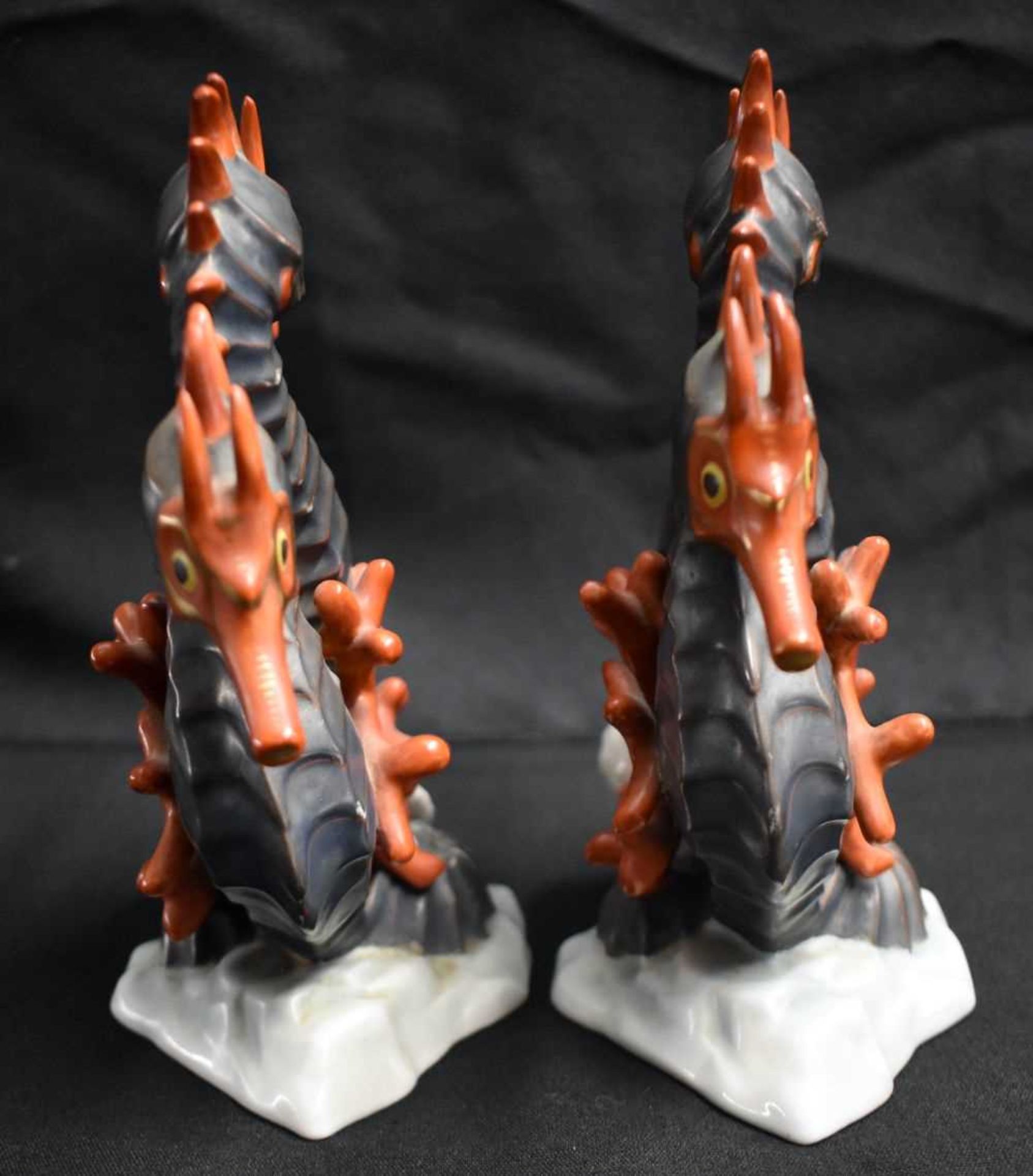 A PAIR OF HEREND HUNGARIAN PORCELAIN SEA HORSES. 18 cm x 9 cm. - Image 2 of 5