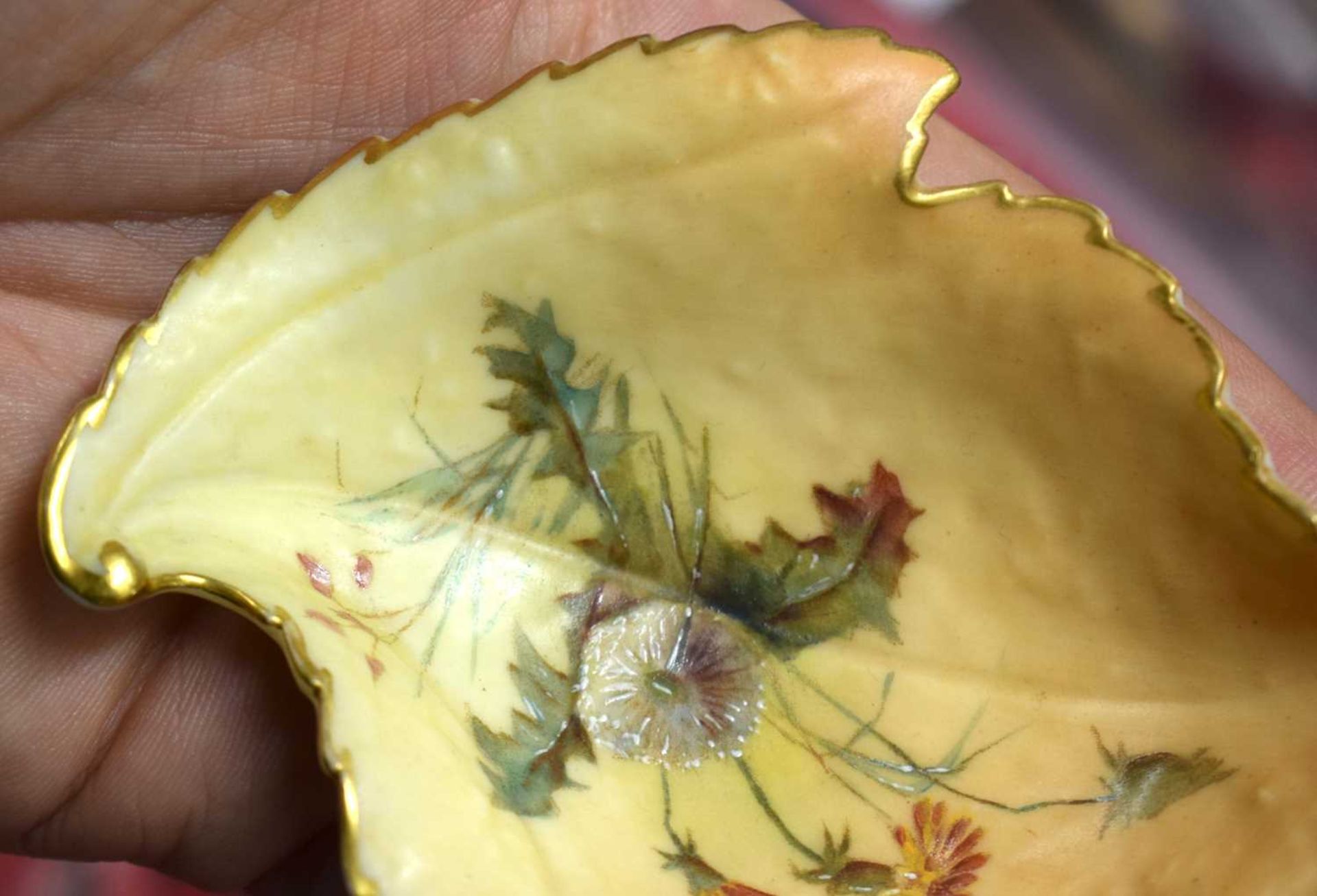 A ROYAL WORCESTER FRUIT PAINTED PORCELAIN SCALLOPED PLATE by Lockyer, together with a blush ivory - Image 16 of 33