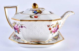 19th century Spode octagonal teapot cover and stand moulded and painted with flowers in pattern