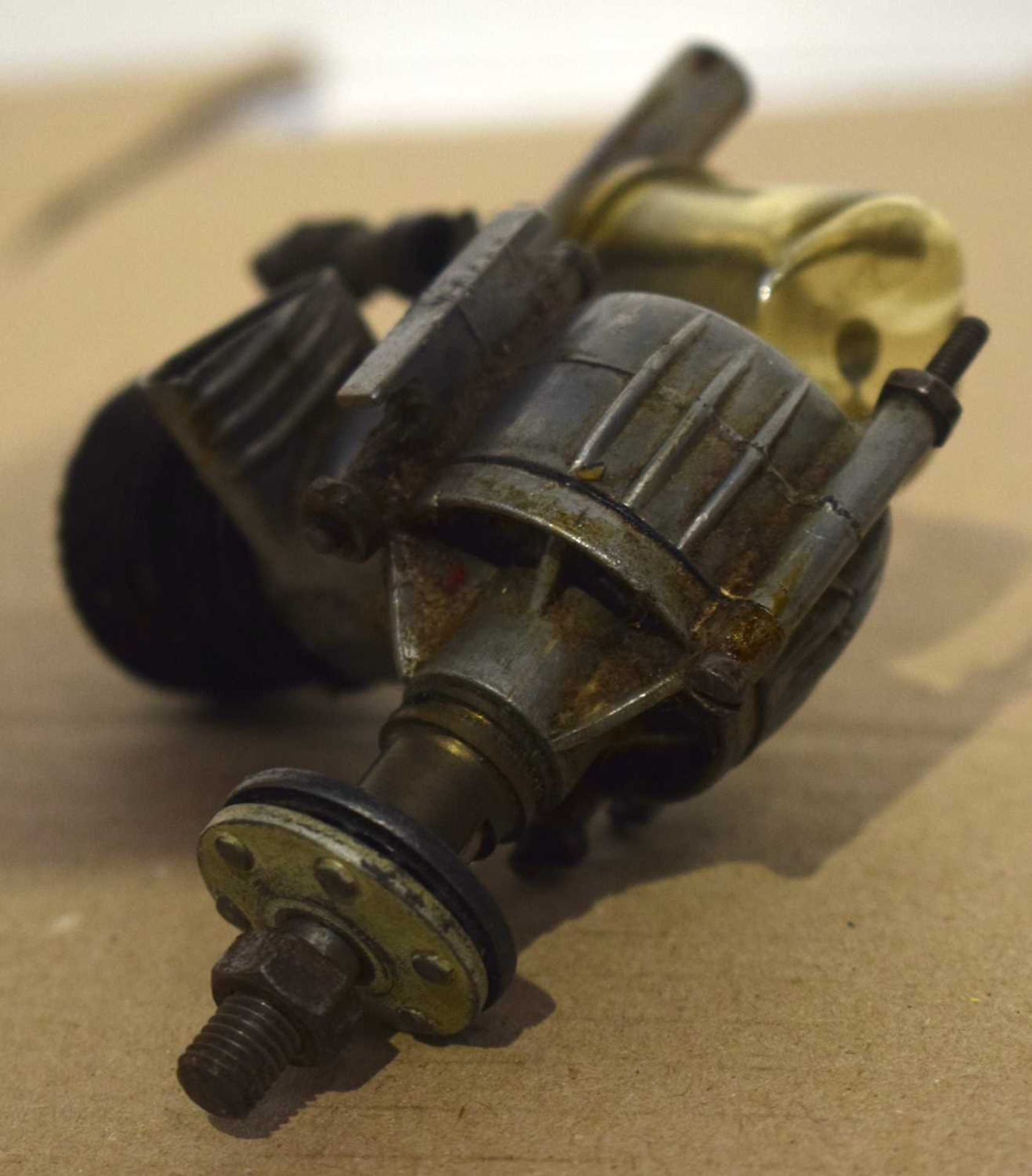 A collection of Model aircraft engines and parts (Qty) - Image 22 of 23