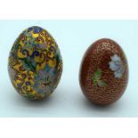 Two Cloisonne Eggs. 6.1cm x 4.3cm, total weight 66g (2)